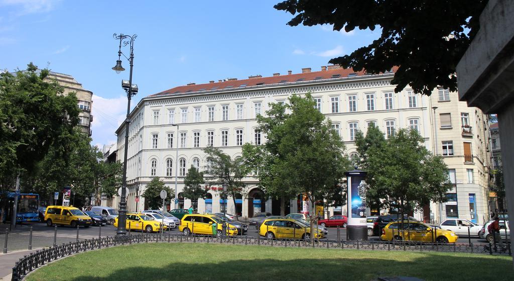Classic Central Apartment Будапеща Екстериор снимка